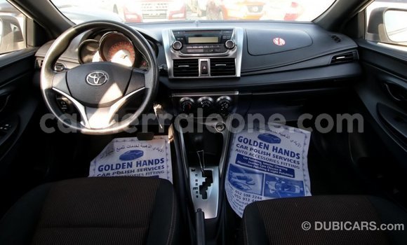 Acheter Import Voiture Toyota Yaris Blanc à Import - Dubai, Kailahun Acheter Import Voiture Toyota Yaris Blanc à Import - Dubai, Kailahun