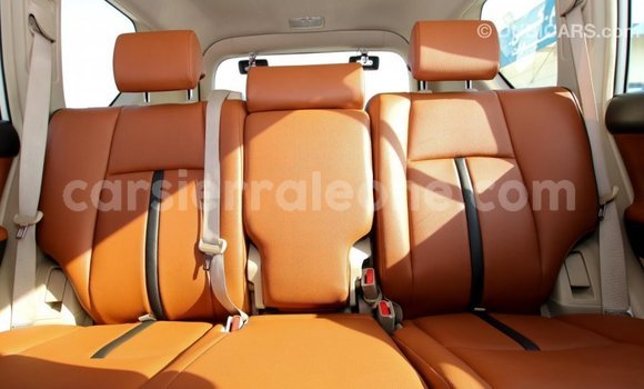 Buy Import Toyota Prado White Car in Import - Dubai in Kailahun Buy Import Toyota Prado White Car in Import - Dubai in Kailahun