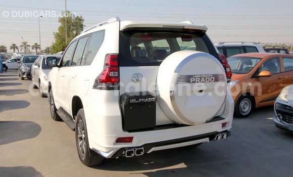 Buy Import Toyota Prado White Car in Import - Dubai in Kailahun Buy Import Toyota Prado White Car in Import - Dubai in Kailahun