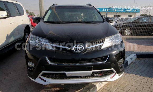 Acheter Import Voiture Toyota RAV4 Noir à Import - Dubai, Kailahun Acheter Import Voiture Toyota RAV4 Noir à Import - Dubai, Kailahun