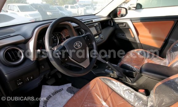 Acheter Import Voiture Toyota RAV4 Noir à Import - Dubai, Kailahun Acheter Import Voiture Toyota RAV4 Noir à Import - Dubai, Kailahun