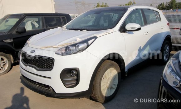 Acheter Import Voiture Kia Sportage Blanc à Import - Dubai, Kailahun Acheter Import Voiture Kia Sportage Blanc à Import - Dubai, Kailahun