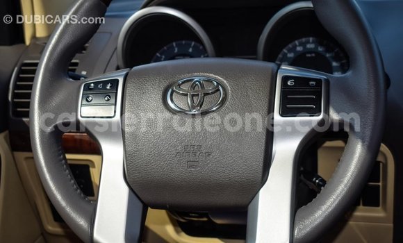 Acheter Import Voiture Toyota Prado Blanc à Import - Dubai, Kailahun Acheter Import Voiture Toyota Prado Blanc à Import - Dubai, Kailahun