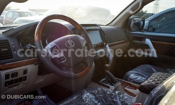 Buy Import Toyota Land Cruiser Black Car in Import - Dubai in Kailahun Buy Import Toyota Land Cruiser Black Car in Import - Dubai in Kailahun