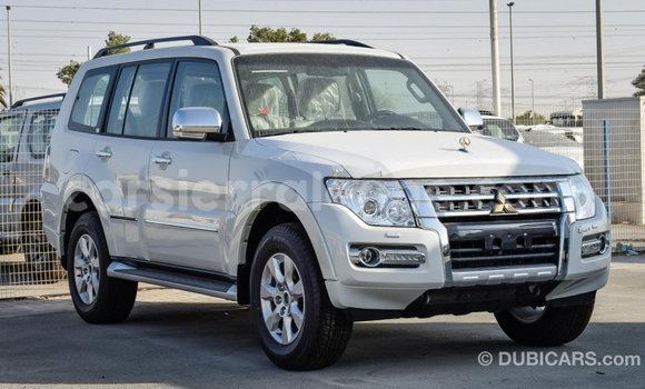 Buy Import Mitsubishi Pajero White Car in Import - Dubai in Kailahun Buy Import Mitsubishi Pajero White Car in Import - Dubai in Kailahun