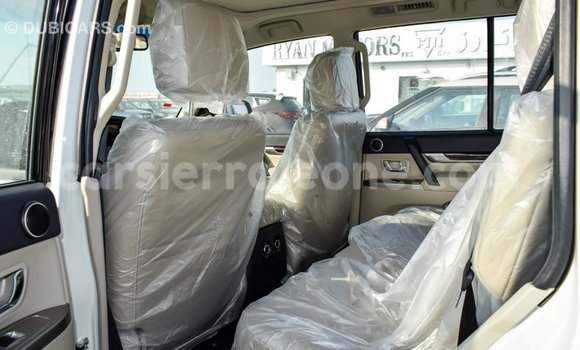 Buy Import Mitsubishi Pajero White Car in Import - Dubai in Kailahun Buy Import Mitsubishi Pajero White Car in Import - Dubai in Kailahun