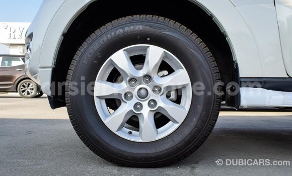 Buy Import Mitsubishi Pajero White Car in Import - Dubai in Kailahun