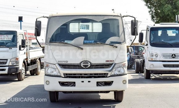 Buy Import Hino 300 Series White Truck in Import - Dubai in Kailahun Buy Import Hino 300 Series White Truck in Import - Dubai in Kailahun
