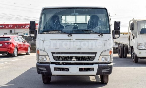 Buy Import Mitsubishi Carisma White Car in Import - Dubai in Kailahun Buy Import Mitsubishi Carisma White Car in Import - Dubai in Kailahun