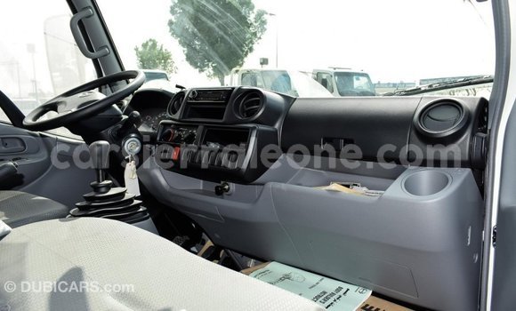 Buy Import Hino 300 Series White Truck in Import - Dubai in Kailahun Buy Import Hino 300 Series White Truck in Import - Dubai in Kailahun