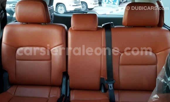 Buy Import Toyota Land Cruiser White Car in Import - Dubai in Kailahun Buy Import Toyota Land Cruiser White Car in Import - Dubai in Kailahun