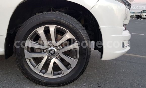 Buy Import Toyota Land Cruiser White Car in Import - Dubai in Kailahun Buy Import Toyota Land Cruiser White Car in Import - Dubai in Kailahun