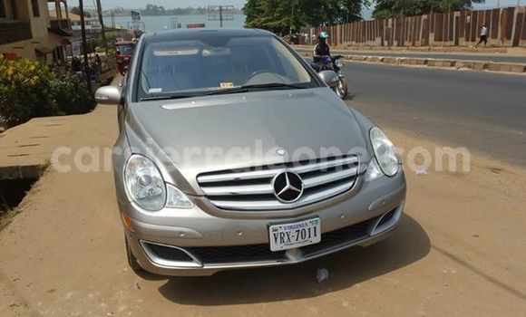 Buy Used Mercedes‒Benz GL–Class Silver Car in Freetown in Western Urban Buy Used Mercedes‒Benz GL–Class Silver Car in Freetown in Western Urban