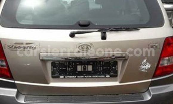 Buy Used Kia Sorento Beige Car in Freetown in Western Urban Buy Used Kia Sorento Beige Car in Freetown in Western Urban