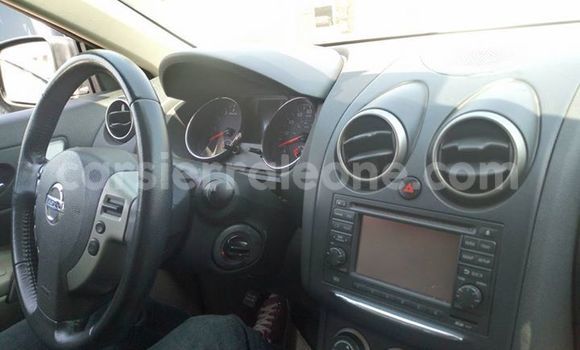 Buy Used Nissan Rogue Silver Car in Freetown in Western Urban Buy Used Nissan Rogue Silver Car in Freetown in Western Urban