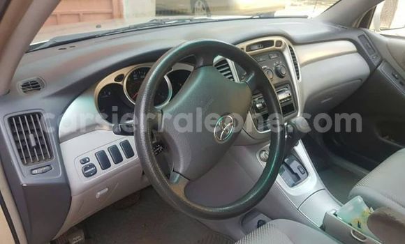 Buy Used Toyota Highlander Silver Car in Freetown in Western Urban Buy Used Toyota Highlander Silver Car in Freetown in Western Urban