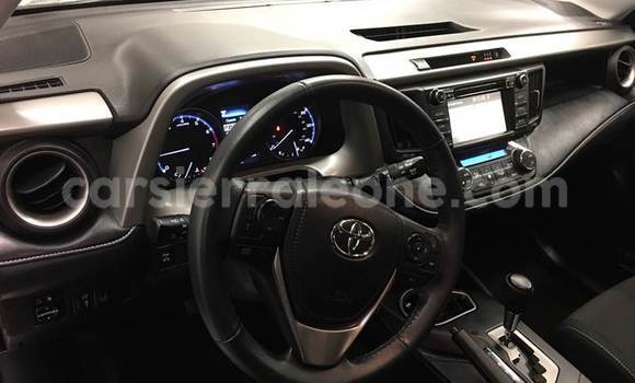 Buy Used Toyota RAV4 White Car in Freetown in Western Urban Buy Used Toyota RAV4 White Car in Freetown in Western Urban