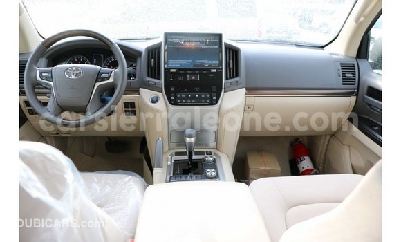 Buy Import Toyota Land Cruiser Black Car in Import - Dubai in Kailahun Buy Import Toyota Land Cruiser Black Car in Import - Dubai in Kailahun