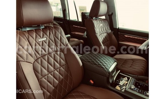 Buy Import Toyota Land Cruiser Black Car in Import - Dubai in Kailahun Buy Import Toyota Land Cruiser Black Car in Import - Dubai in Kailahun