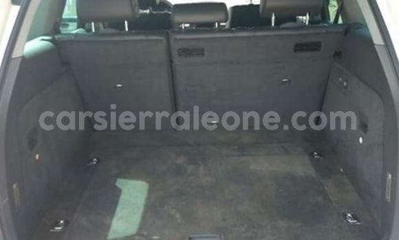 Buy Used Volkswagen Touareg White Car in Freetown in Western Urban Buy Used Volkswagen Touareg White Car in Freetown in Western Urban