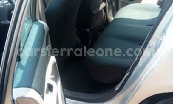 Buy Used Toyota Yaris Silver Car in Freetown in Western Urban Buy Used Toyota Yaris Silver Car in Freetown in Western Urban