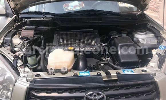 Acheter Occasion Voiture Toyota RAV4 Gris à Freetown, Western Urban Acheter Occasion Voiture Toyota RAV4 Gris à Freetown, Western Urban