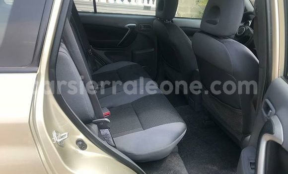 Acheter Occasion Voiture Toyota RAV4 Gris à Freetown, Western Urban Acheter Occasion Voiture Toyota RAV4 Gris à Freetown, Western Urban