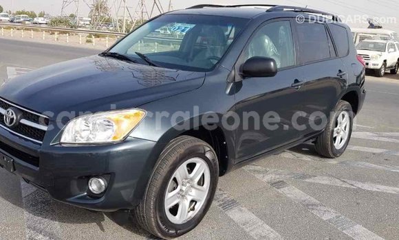 Buy Import Toyota 4Runner Green Car in Import - Dubai in Kailahun Buy Import Toyota 4Runner Green Car in Import - Dubai in Kailahun