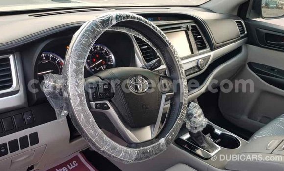 Buy Import Toyota Highlander Other Car in Import - Dubai in Kailahun Buy Import Toyota Highlander Other Car in Import - Dubai in Kailahun