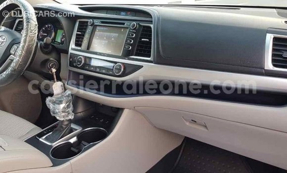 Buy Import Toyota Highlander Other Car in Import - Dubai in Kailahun Buy Import Toyota Highlander Other Car in Import - Dubai in Kailahun