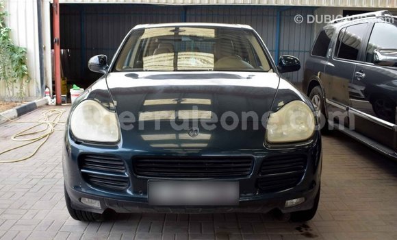 Buy Import Porsche Cayenne Green Car in Import - Dubai in Kailahun Buy Import Porsche Cayenne Green Car in Import - Dubai in Kailahun