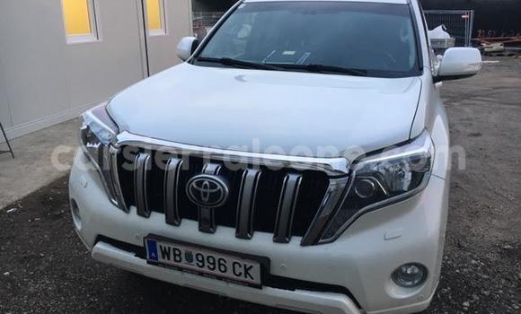 Buy Used Toyota Land Cruiser Prado White Car in Freetown in Western Urban Buy Used Toyota Land Cruiser Prado White Car in Freetown in Western Urban