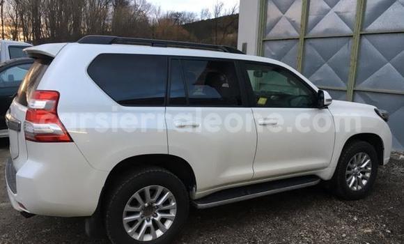 Buy Used Toyota Land Cruiser Prado White Car in Freetown in Western Urban Buy Used Toyota Land Cruiser Prado White Car in Freetown in Western Urban