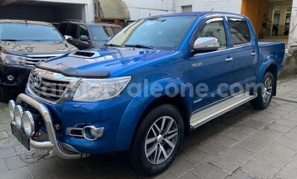 Buy Used Toyota Hilux Blue Car in Freetown in Western Urban Buy Used Toyota Hilux Blue Car in Freetown in Western Urban