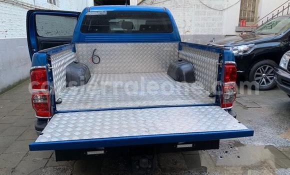 Buy Used Toyota Hilux Blue Car in Freetown in Western Urban Buy Used Toyota Hilux Blue Car in Freetown in Western Urban
