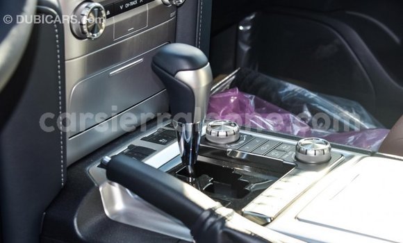 Buy Import Toyota Land Cruiser White Car in Import - Dubai in Kailahun Buy Import Toyota Land Cruiser White Car in Import - Dubai in Kailahun