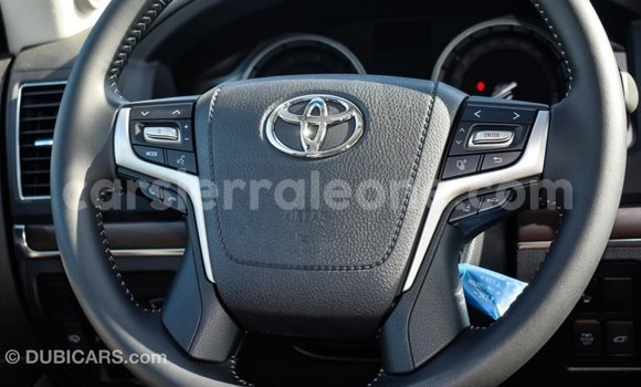 Buy Import Toyota Land Cruiser White Car in Import - Dubai in Kailahun Buy Import Toyota Land Cruiser White Car in Import - Dubai in Kailahun