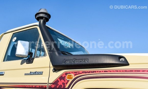 Buy Import Toyota Land Cruiser Beige Car in Import - Dubai in Kailahun Buy Import Toyota Land Cruiser Beige Car in Import - Dubai in Kailahun