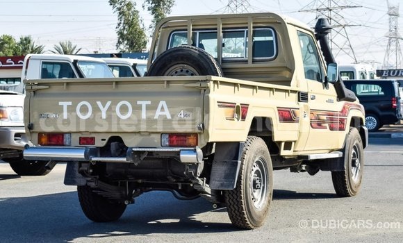 Buy Import Toyota Land Cruiser Beige Car in Import - Dubai in Kailahun Buy Import Toyota Land Cruiser Beige Car in Import - Dubai in Kailahun