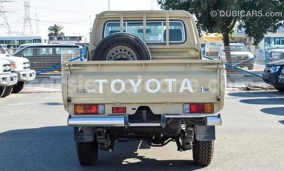 Buy Import Toyota Land Cruiser Beige Car in Import - Dubai in Kailahun Buy Import Toyota Land Cruiser Beige Car in Import - Dubai in Kailahun