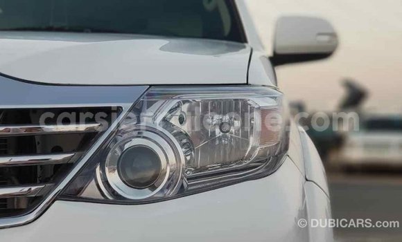 Buy Import Toyota Fortuner White Car in Import - Dubai in Kailahun Buy Import Toyota Fortuner White Car in Import - Dubai in Kailahun