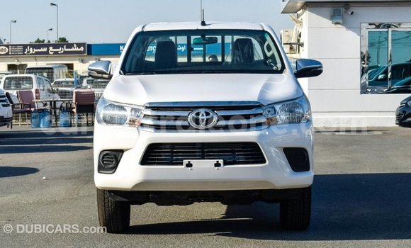 Buy Import Toyota Hilux White Car in Import - Dubai in Kailahun Buy Import Toyota Hilux White Car in Import - Dubai in Kailahun