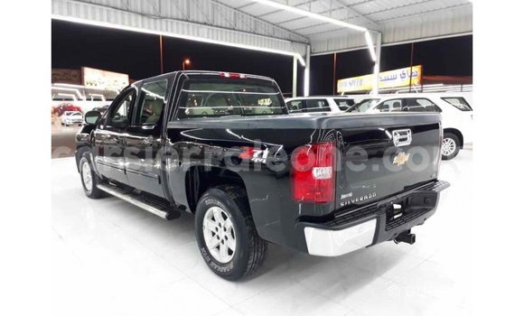 Buy Import Chevrolet Silverado Black Car in Import - Dubai in Kailahun Buy Import Chevrolet Silverado Black Car in Import - Dubai in Kailahun