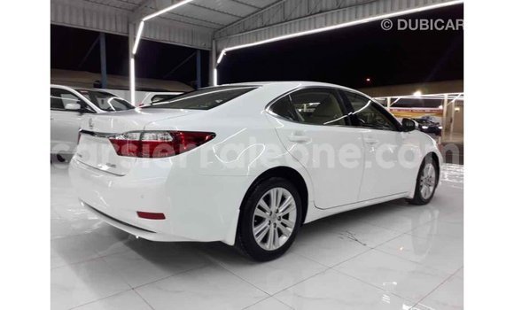 Buy Import Lexus ES White Car in Import - Dubai in Kailahun Buy Import Lexus ES White Car in Import - Dubai in Kailahun