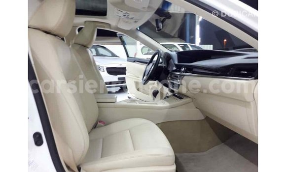 Buy Import Lexus ES White Car in Import - Dubai in Kailahun Buy Import Lexus ES White Car in Import - Dubai in Kailahun