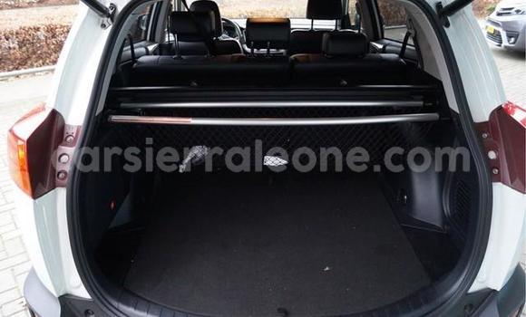 Buy Used Toyota RAV4 White Car in Freetown in Western Urban Buy Used Toyota RAV4 White Car in Freetown in Western Urban