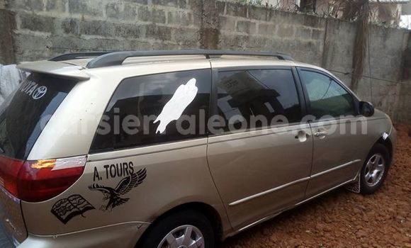 Buy Used Toyota Sienna Beige Car in Freetown in Western Urban Buy Used Toyota Sienna Beige Car in Freetown in Western Urban