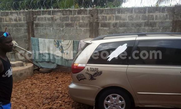 Buy Used Toyota Sienna Beige Car in Freetown in Western Urban Buy Used Toyota Sienna Beige Car in Freetown in Western Urban