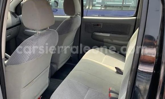 Acheter Occasion Voiture Toyota Hilux Noir à Freetown, Western Urban Acheter Occasion Voiture Toyota Hilux Noir à Freetown, Western Urban