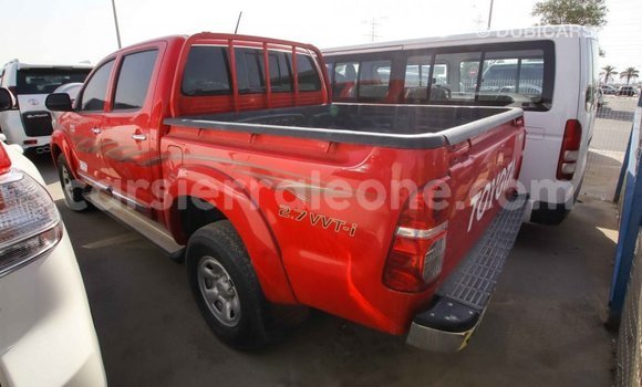 Acheter Import Voiture Toyota Hilux Rouge à Import - Dubai, Kailahun Acheter Import Voiture Toyota Hilux Rouge à Import - Dubai, Kailahun